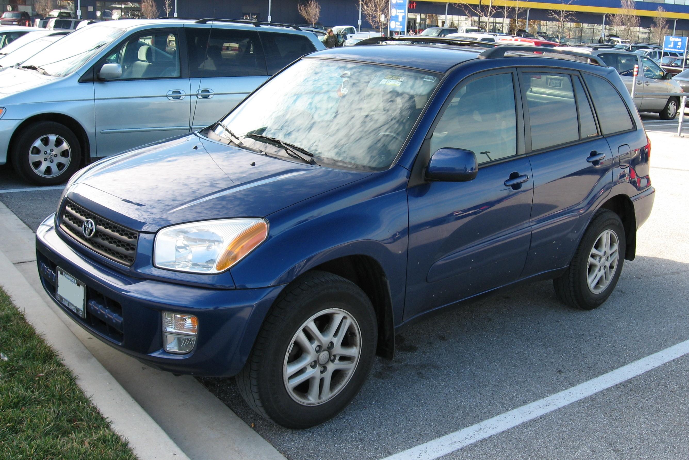 2001-2003 Toyota RAV4 photographed in USA. Representative, not a listing photo.